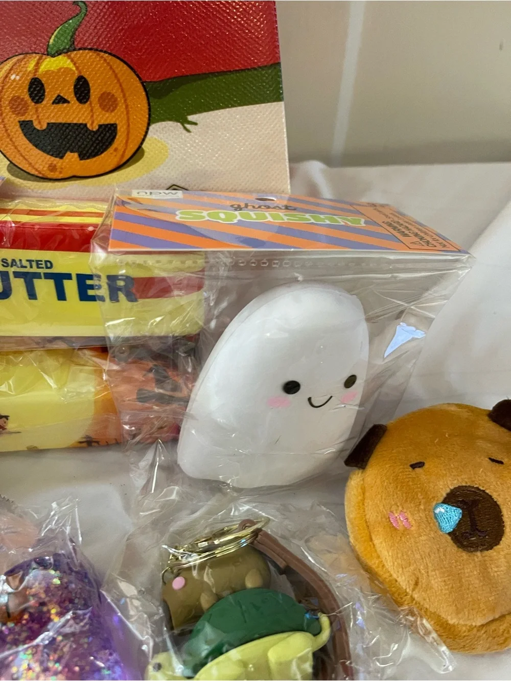 Halloween Boo Basket For Capybara Lovers with Halloween squishy